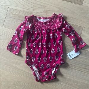 BNWT Carter’s Magenta Bodysuit Onesie • Size 9M